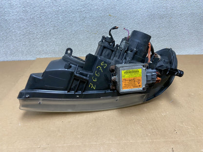 2000 to 2001 Infiniti I30 Right Passenger RH Side Headlight Xenon Z6678 DW7