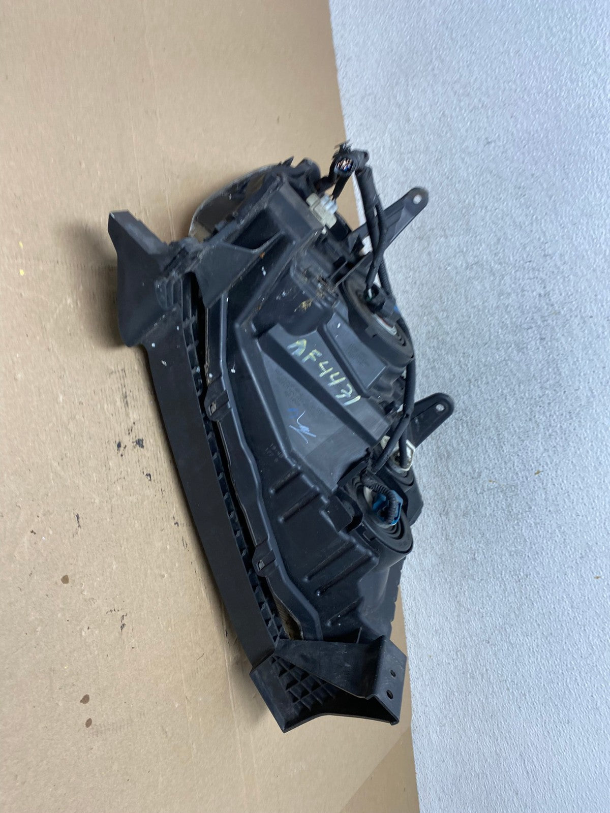 2009 2010 2011 Honda Pilot Left Driver LH Halogen Headlight AF4471 LK7