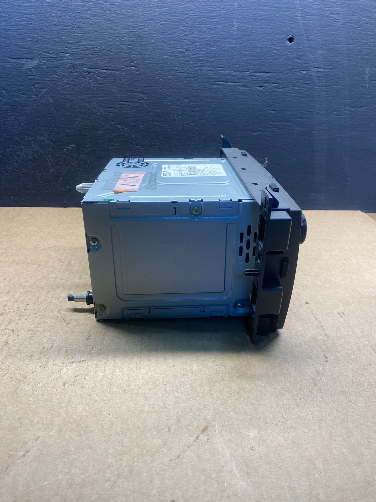 2006 to 2009 Cadillac DTS SRX Stereo Radio 6Cd Mp3 Player ac7077 DG2