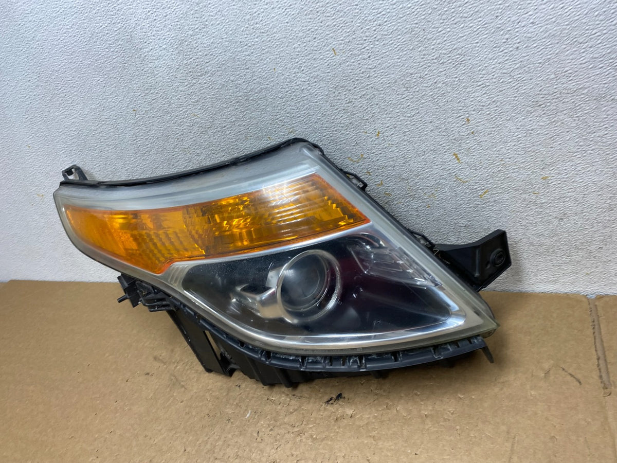 2011 to 2015 Ford Explorer Right Passenger Halogen Headlight AI3596 DW1