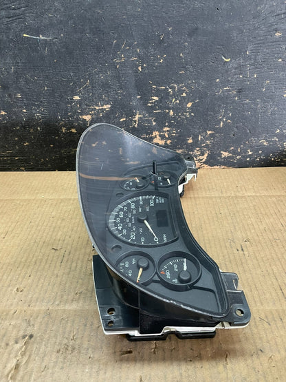 2004 to 2007 Chevrolet Express Speedometer Cluster Gauge OEM  aa9264 DG5