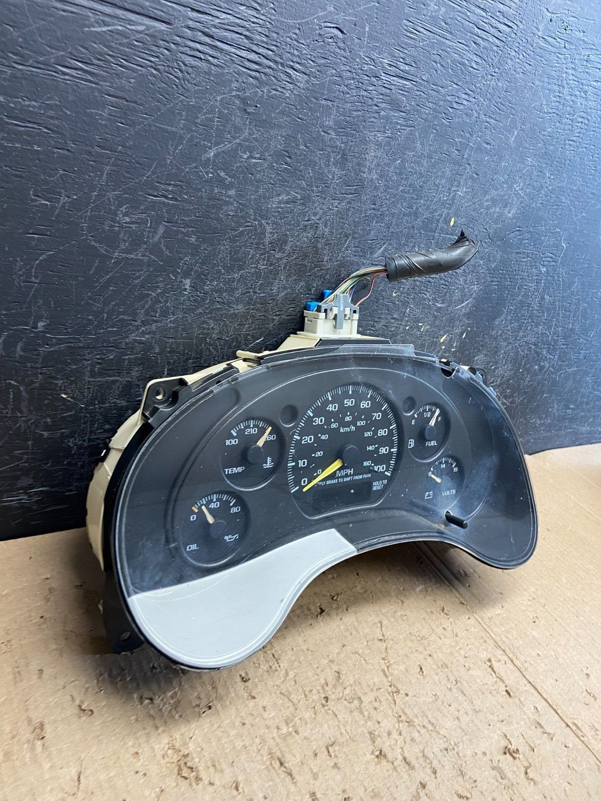 2000 2004 Chevrolet S10 Blazer Speedometer Instrument Gauge Cluster AF1629 DG1