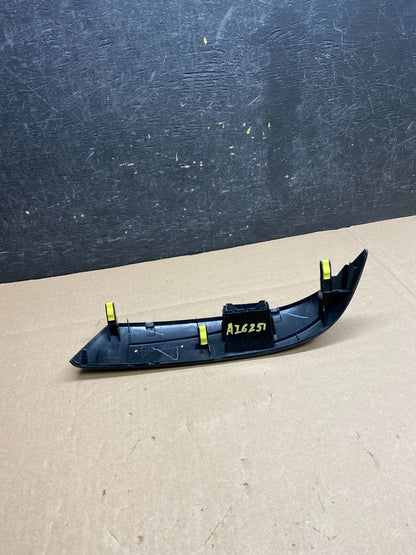 2004 to 2010 Toyota Sienna Switch Key Light Indicator Bezel Trim AI6251 DG2
