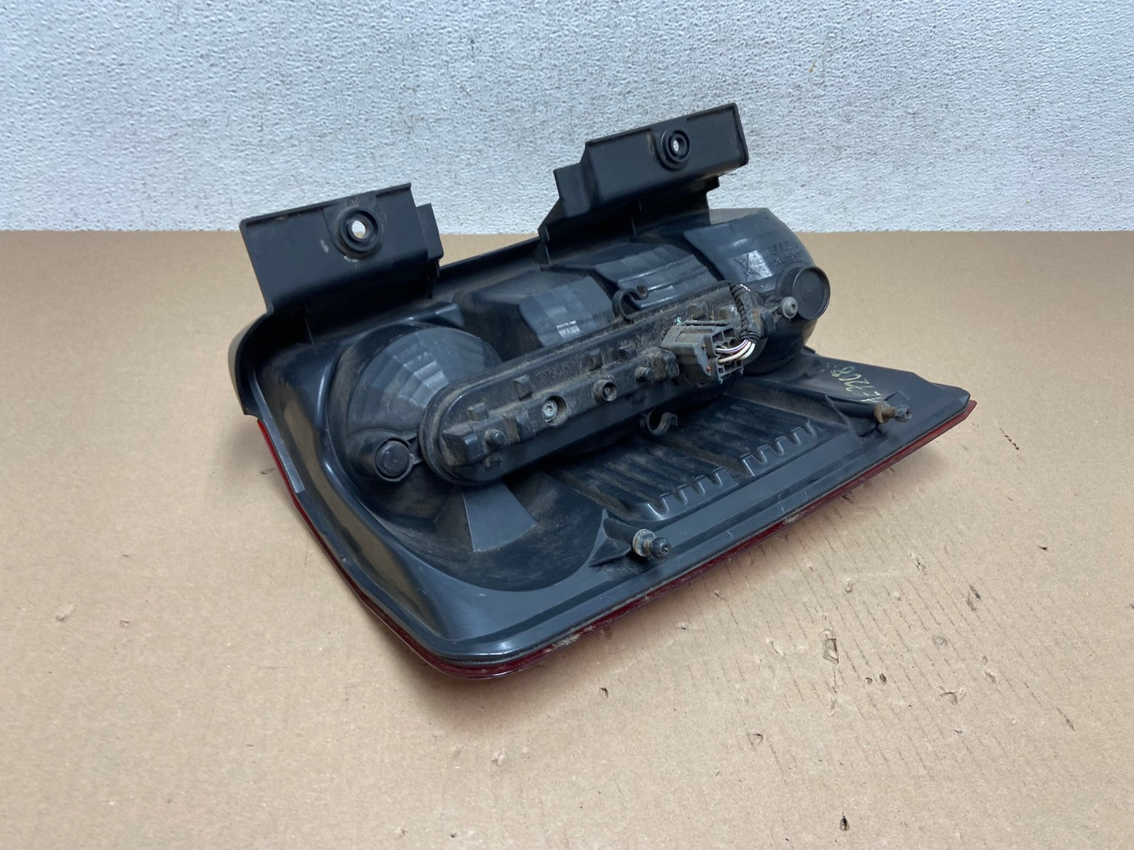 2008 to 2012 Jeep Liberty Right Passenger RH Side Tail Light AE7208 LK5
