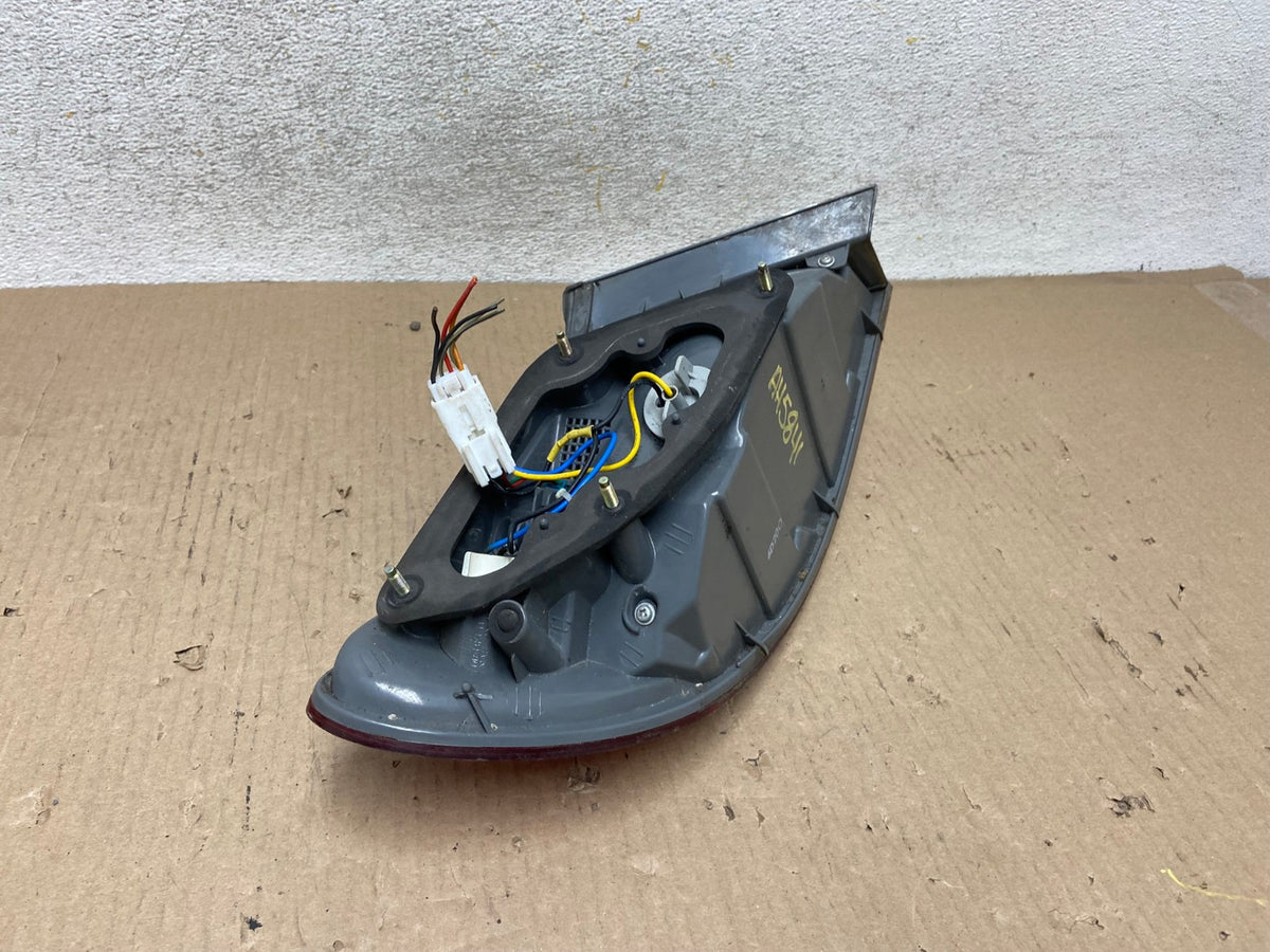 2006 2007 2008 2009 Hyundai Azera Right Passenger Tail Light AH5841 LK5