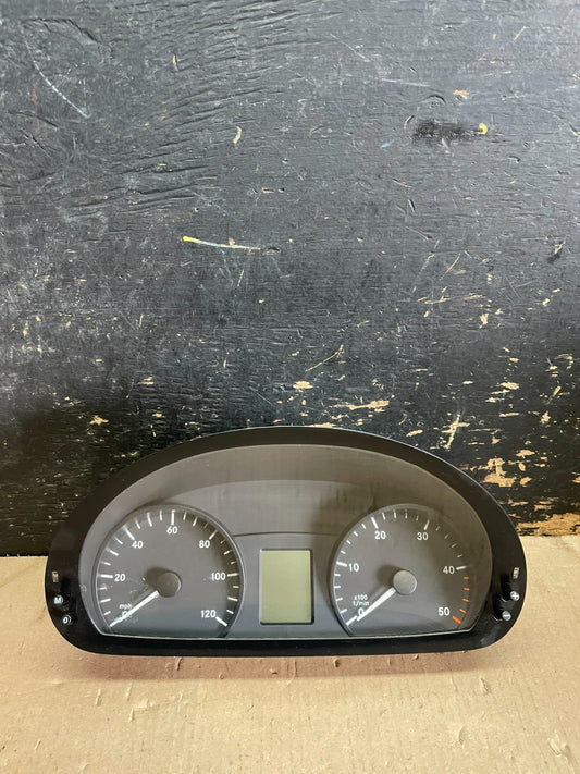 2007 to 2009 Mercedes Sprinter Instrument Speedometer Cluster AA2104 DG0