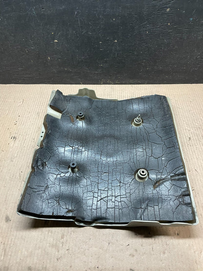 2001 to 2004 Cadillac Deville Seville Northstar Engine Motor Cover J3597 DG8