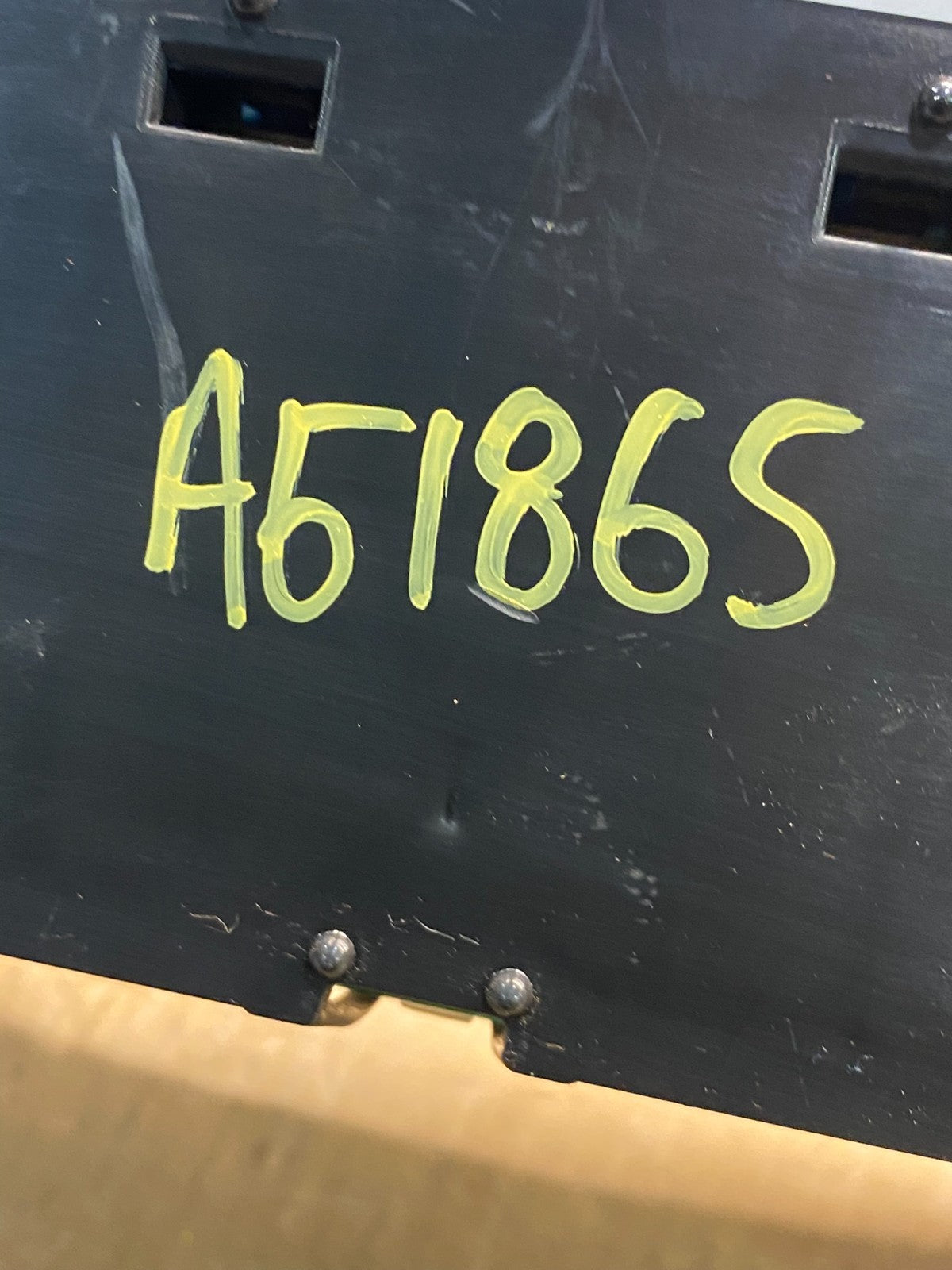 2003 to 2006 Chevrolet Silverado Speedometer Instrument Cluster AG1865 DG6