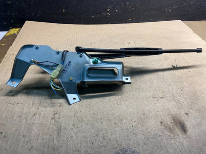 2005 to 2009 Subaru Legacy Outback Rear Windshield Wiper Motor z8737 DG5