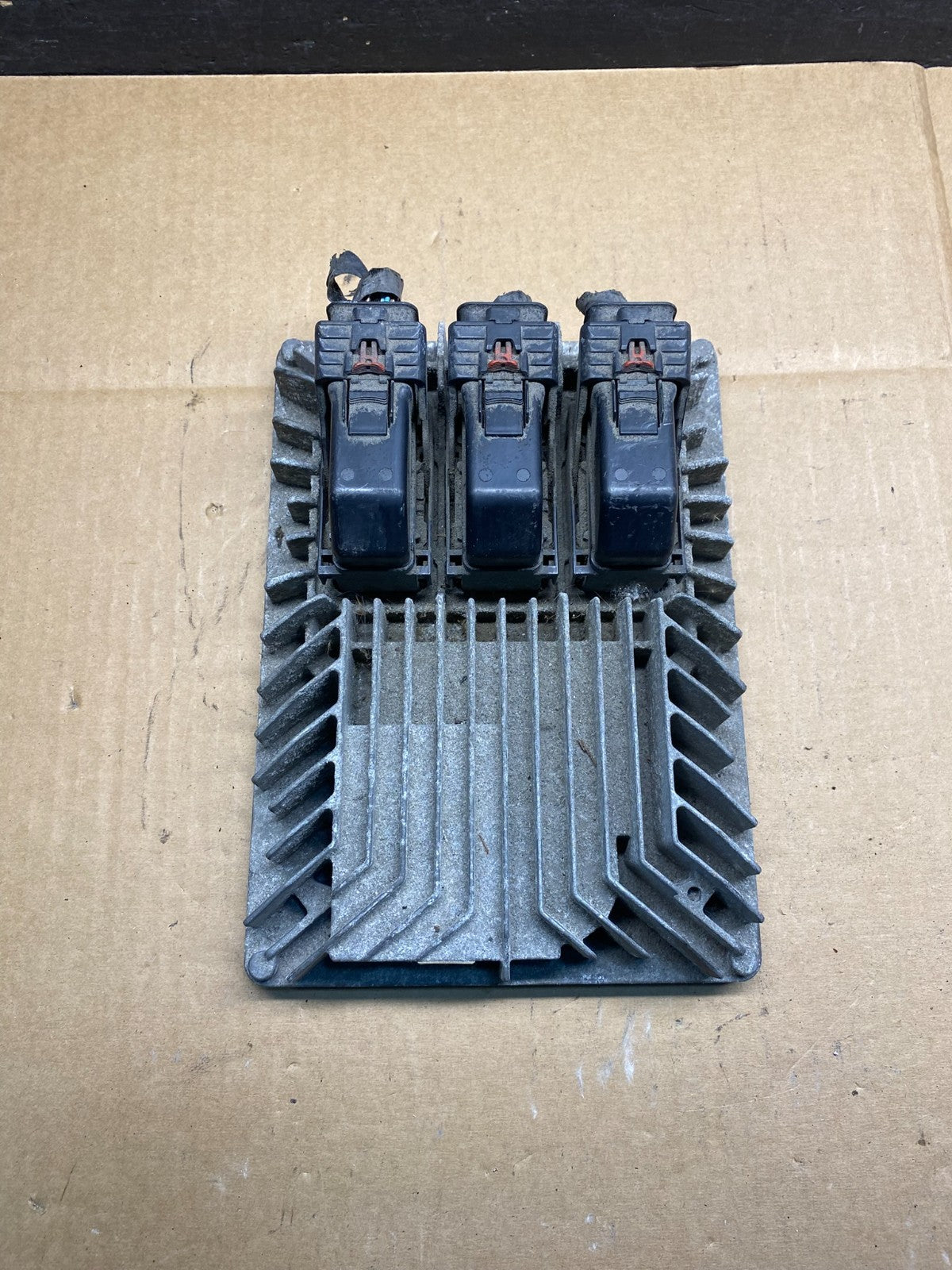 2010 2011 Chevrolet Equinox Terrain Ecu Engine Control Module Unit Ecm AI9881 DW0