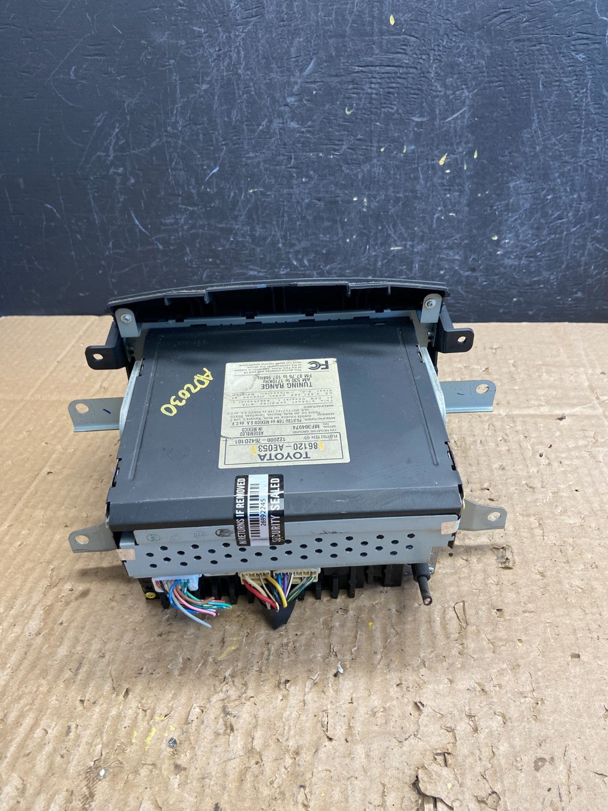 2004 to 2010 Toyota Sienna AM FM CD WMA Mp3 Radio Receiver ad2030 DG3