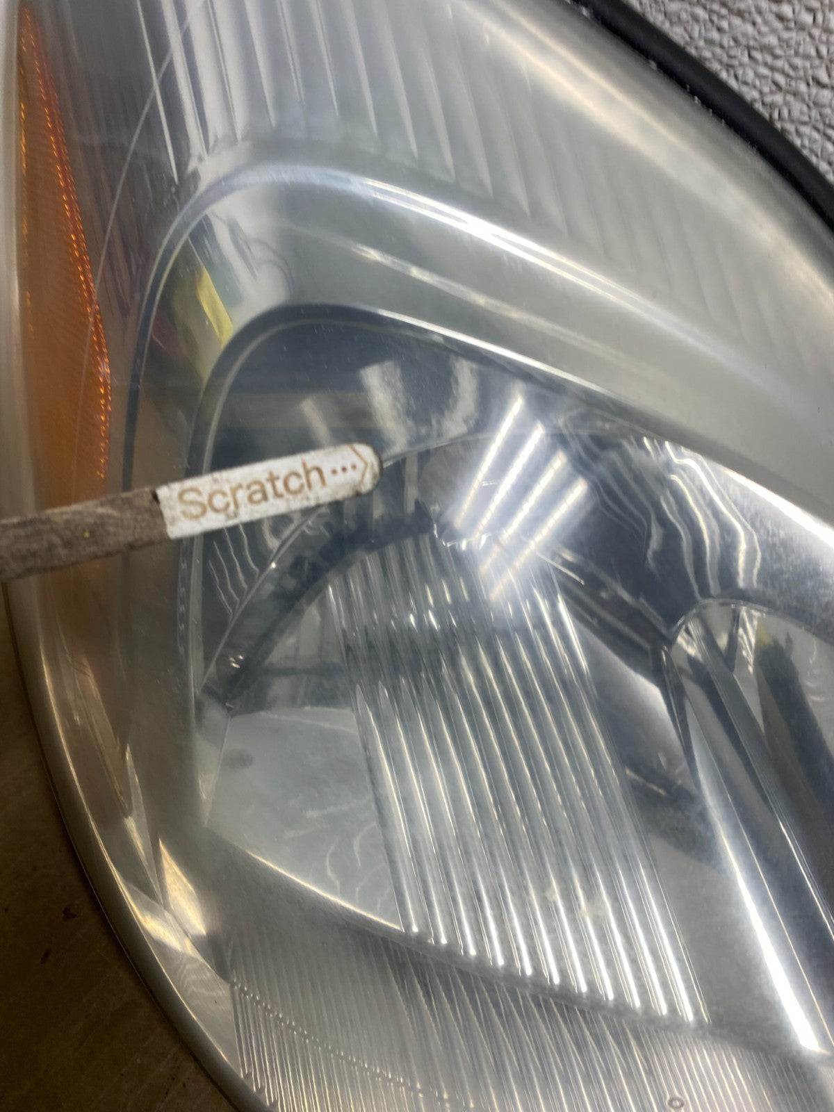 2004 2005 Toyota Sienna Driver Left+Right Set Side Halogen Headlights V1241 DW3