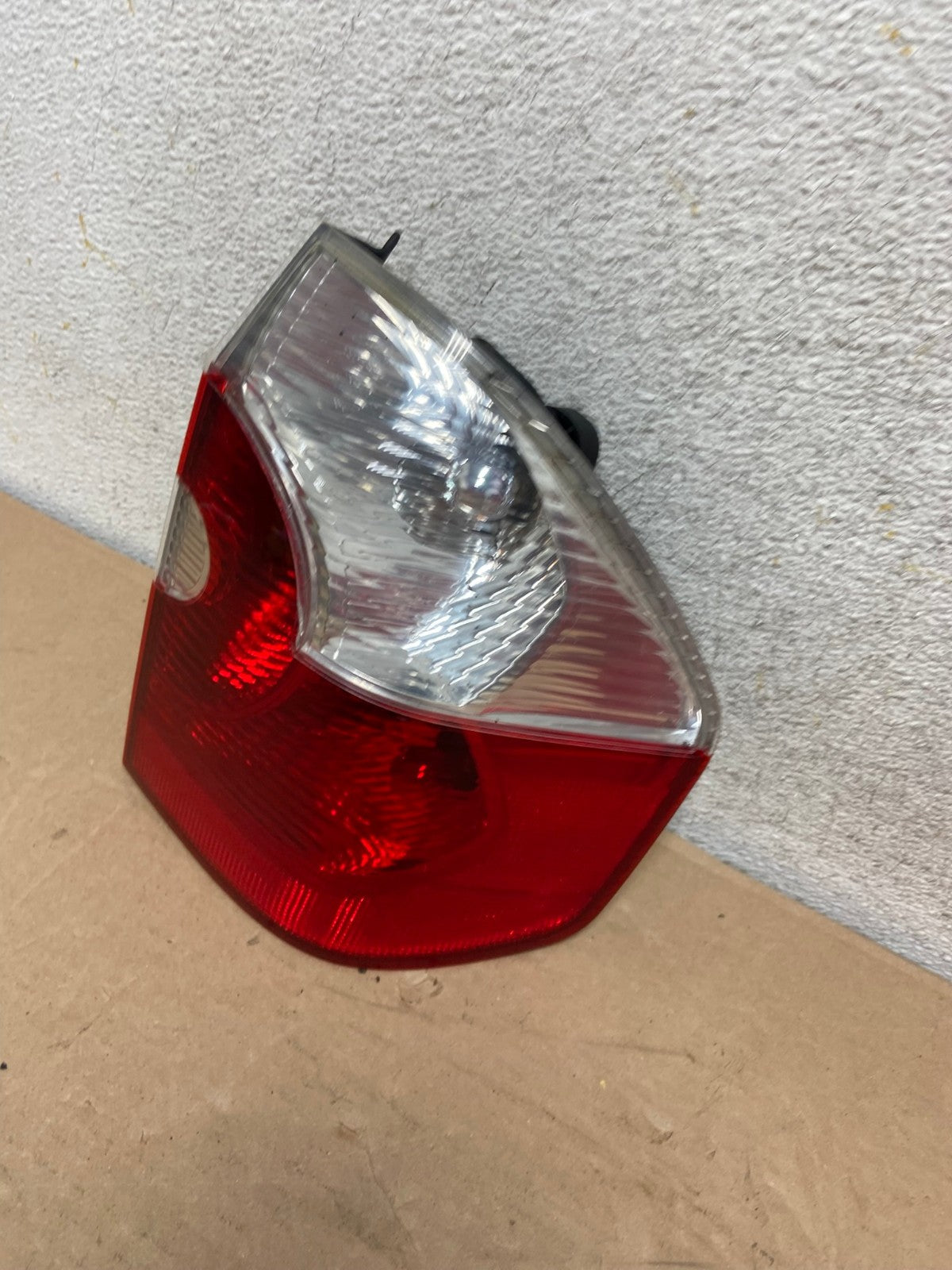 2004 2005 2006 Bmw X3 Right Passenger Rh Side Tail Light AH9410 LK1