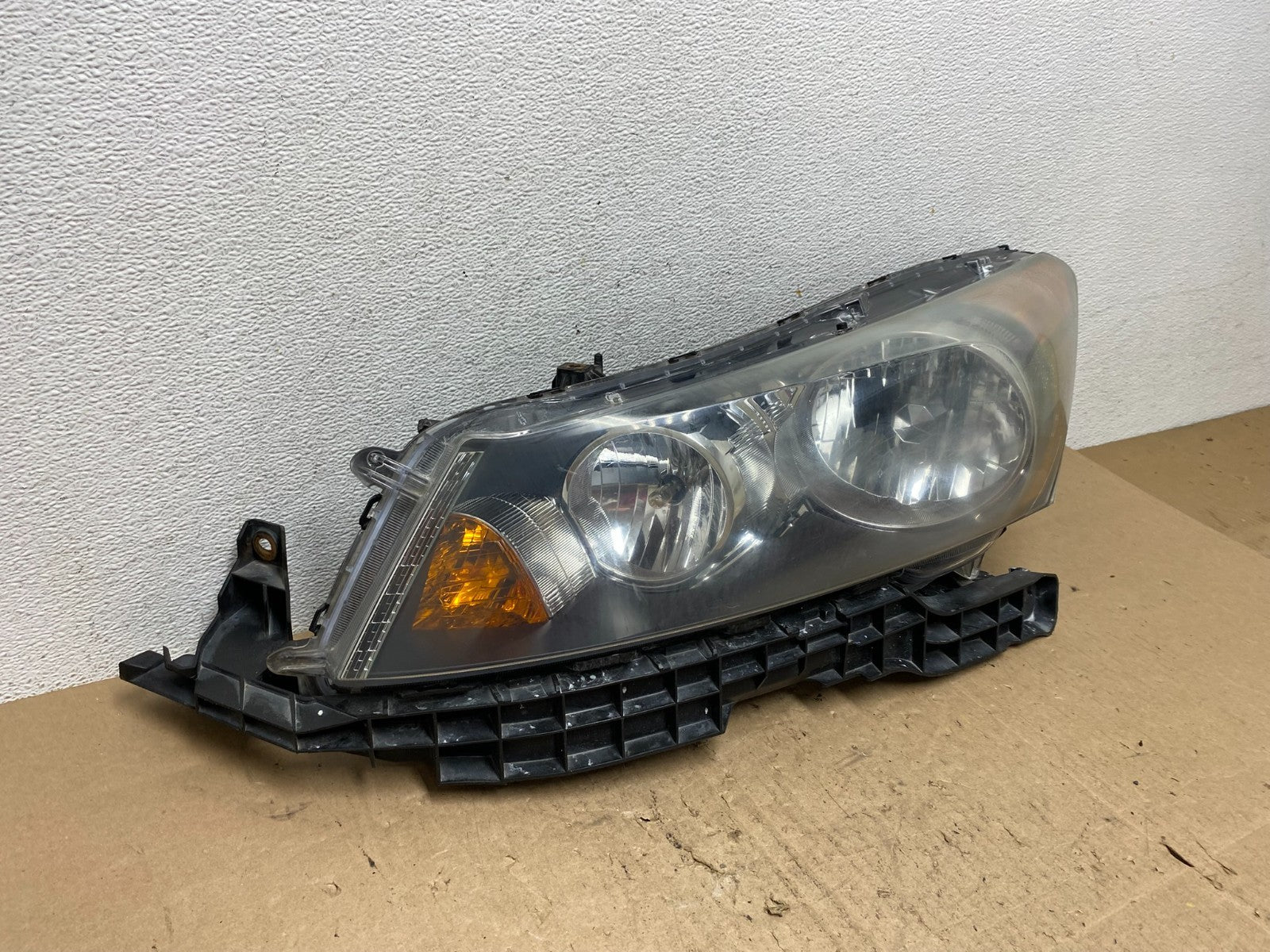2008 to 2012 Honda Accord Sedan Headlight Left Driver Lh Side AE6550 DW2