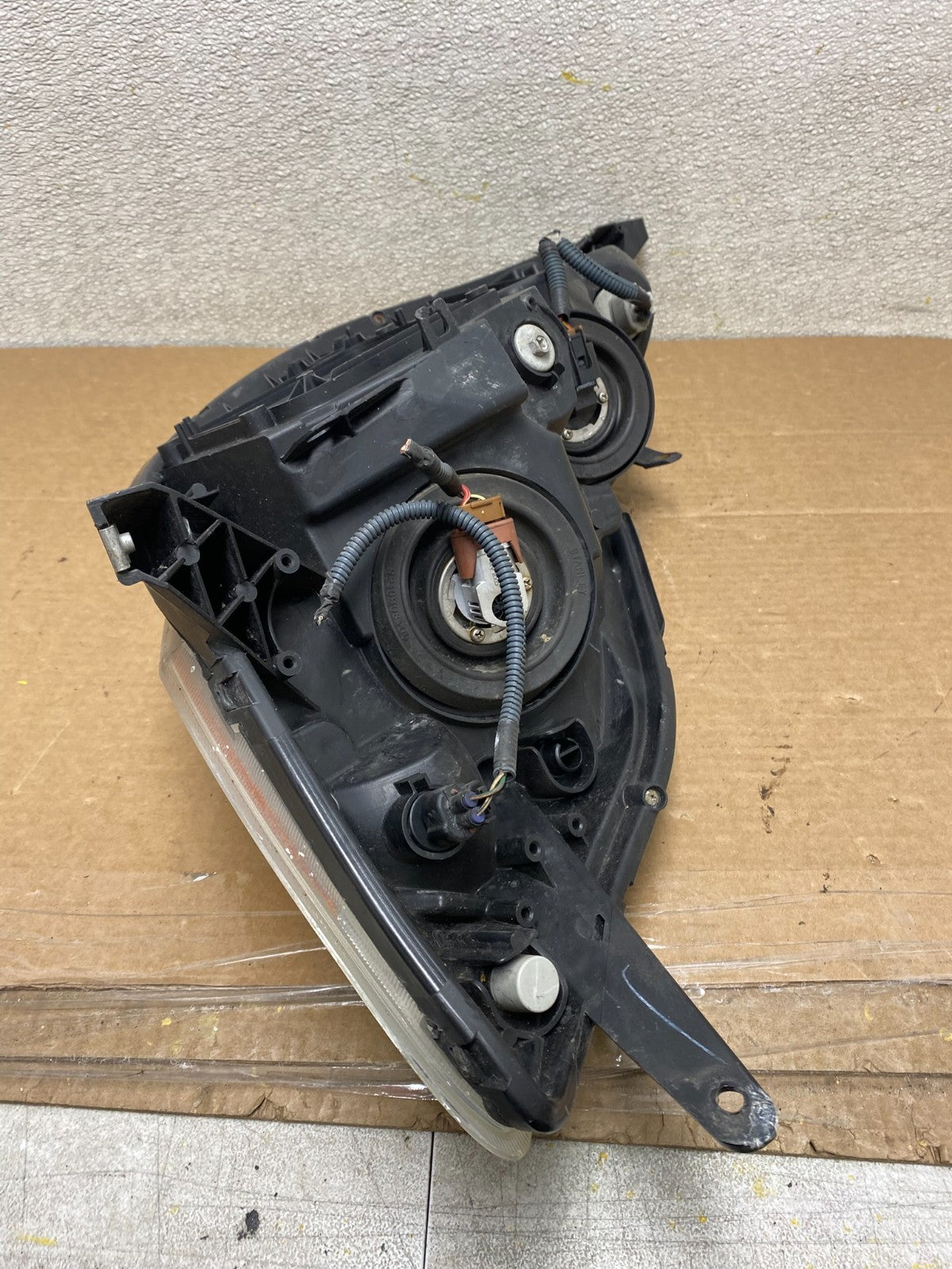 2006 to 2010 Toyota Sienna Right Passenger Rh Side Headlight Halogen Z1381 DW6