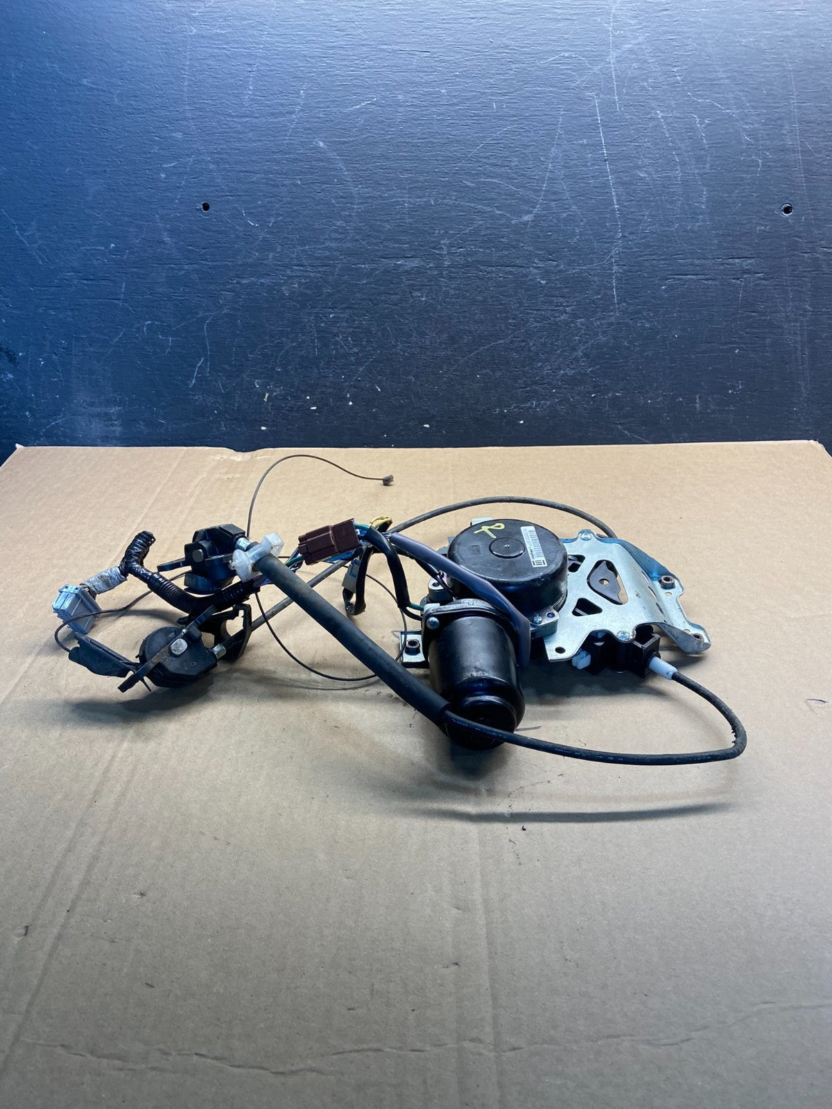 2005 - 2010 Honda Odyssey Rear Right Sliding Door Lock Actuator Motor AF93632
