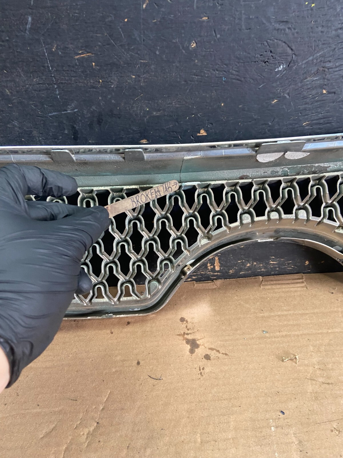 2007 to 2011 Hyundai Veracruz Chrome Grille Grill OEM O7816 DG13