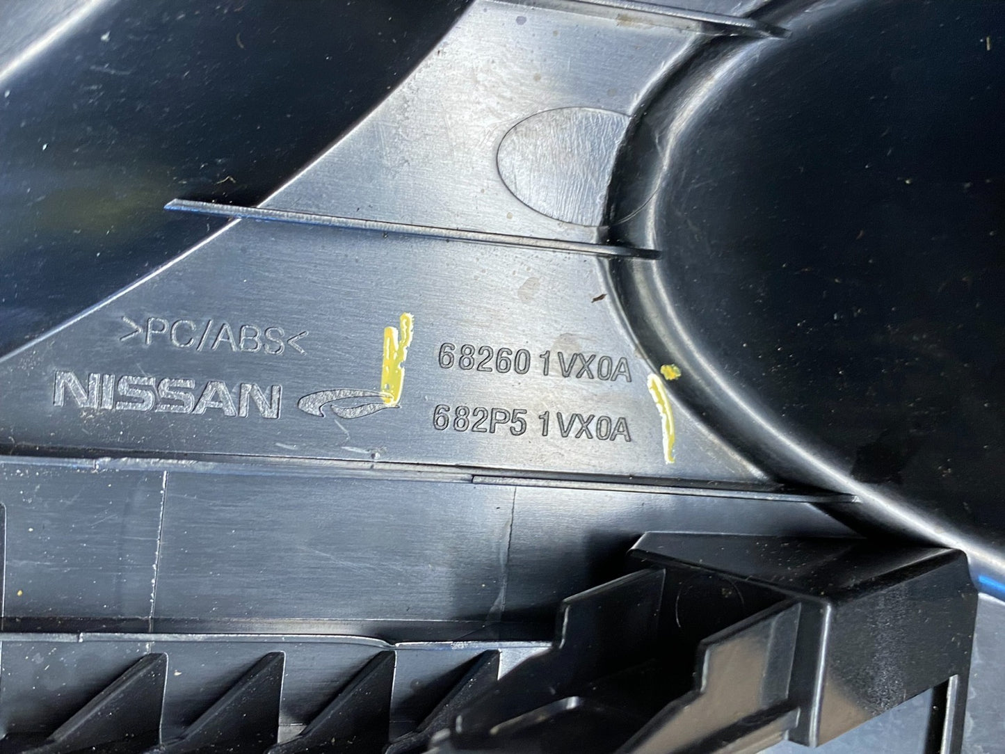 OEM 2011 2012 2013 Nissan Rogue Dash Upper Center Radio Bezel Trim Z1715 DG5