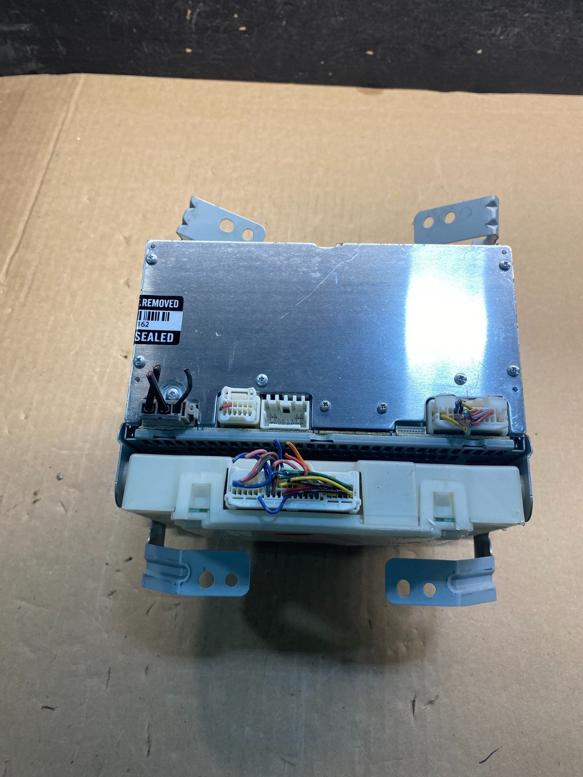 2009-2010 Nissan Murano AM FM Radio 6 CD Control Panel AE7897 DG5