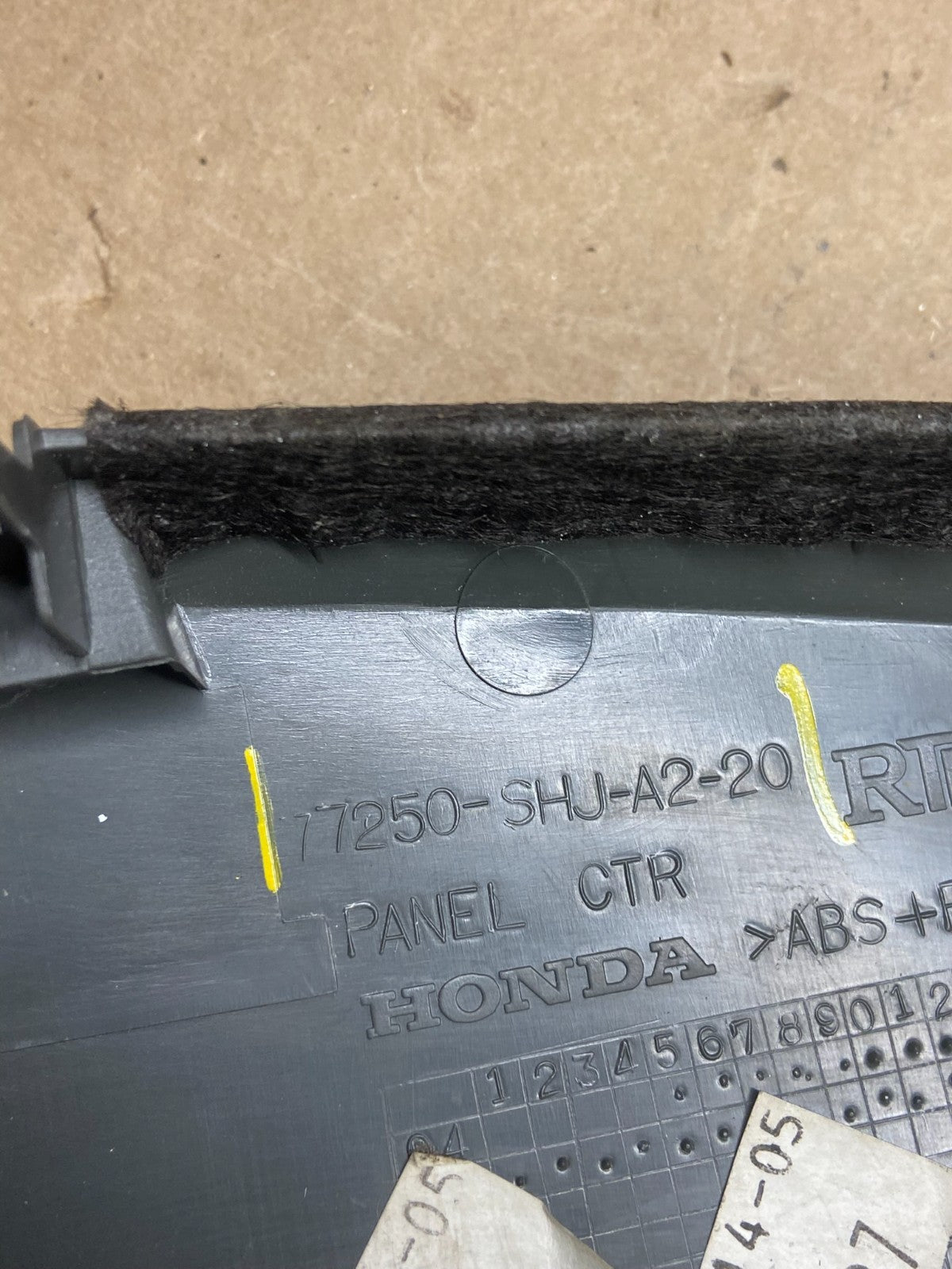 2005 to 2010 Honda Odyssey Radio Climate Control Dash Trim Bezel t9162 DG5