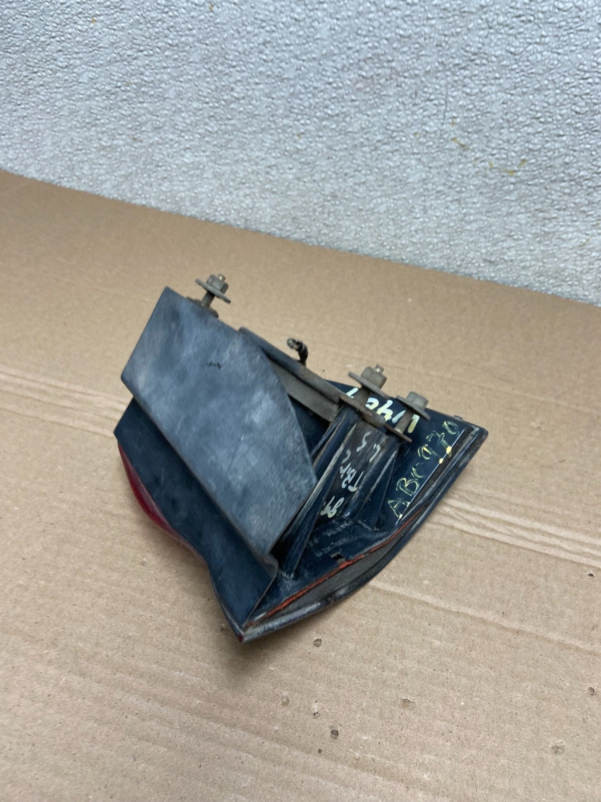 1992 to 1995 Ford Thunderbird Right Passenger Side Tail Light AB0970 LK4
