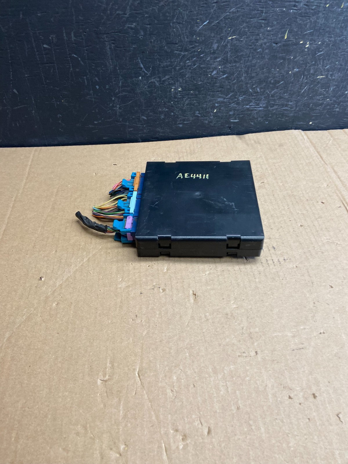 2002 Chevrolet Avalanche Silverado Body Control BCM Module ae4411 DG2