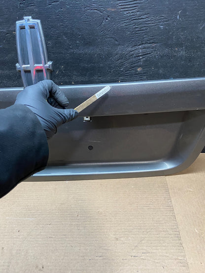 2007 to 2014 Lincoln Navigator Trunk Liftgate License Plate OEM v7000 DG5