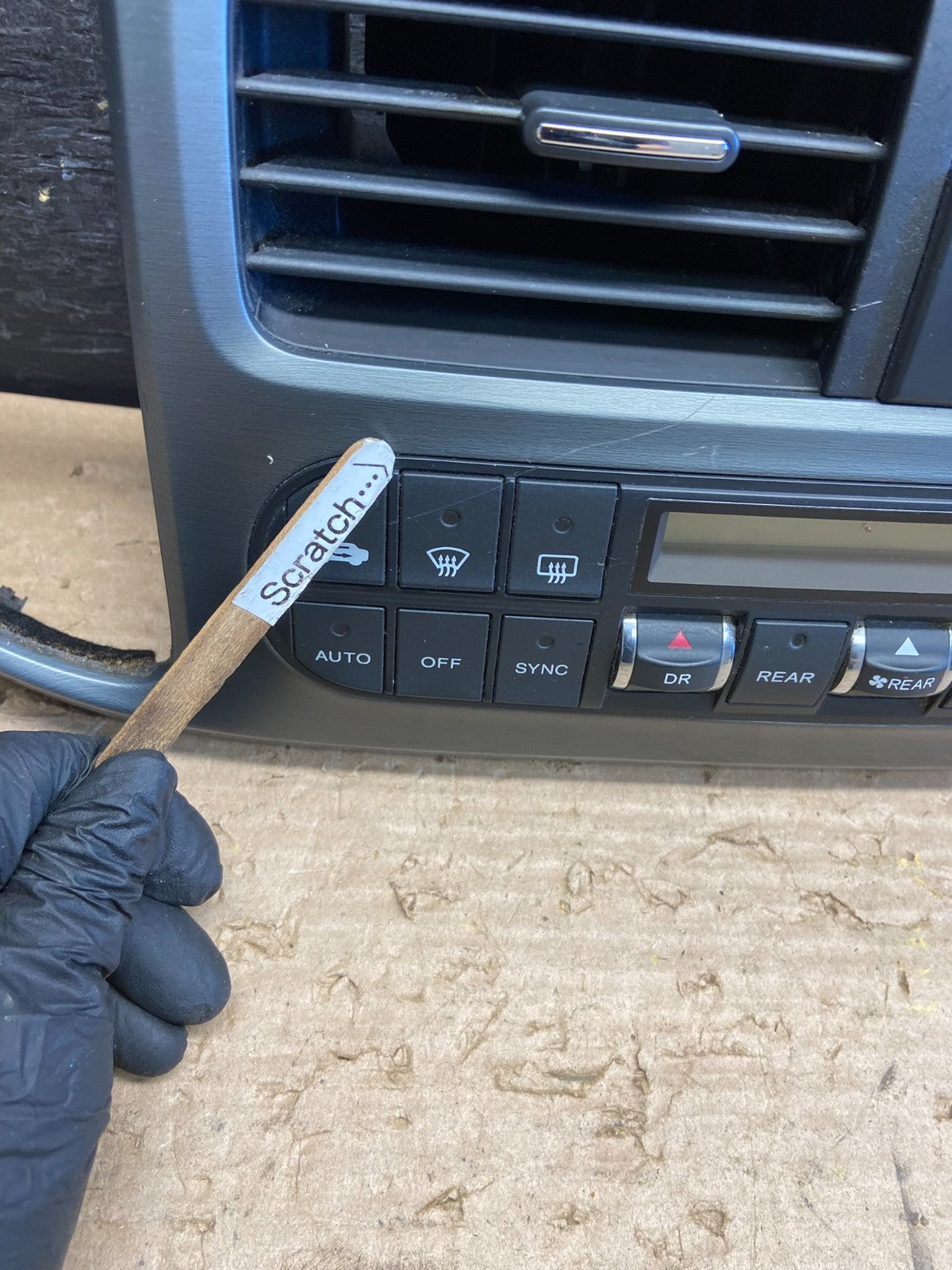 2005 to 2010 Honda Odyssey Radio Climate Control Dash Trim Bezel AG8772 DG5