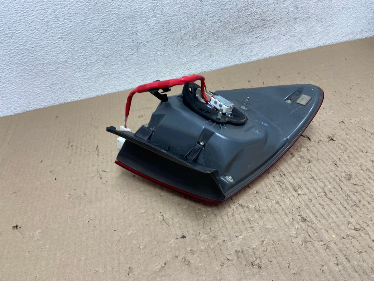 2006-2011 Lexus GS350 GS430 GS450H Right Passenger RH Tail Light AF2944 LK4