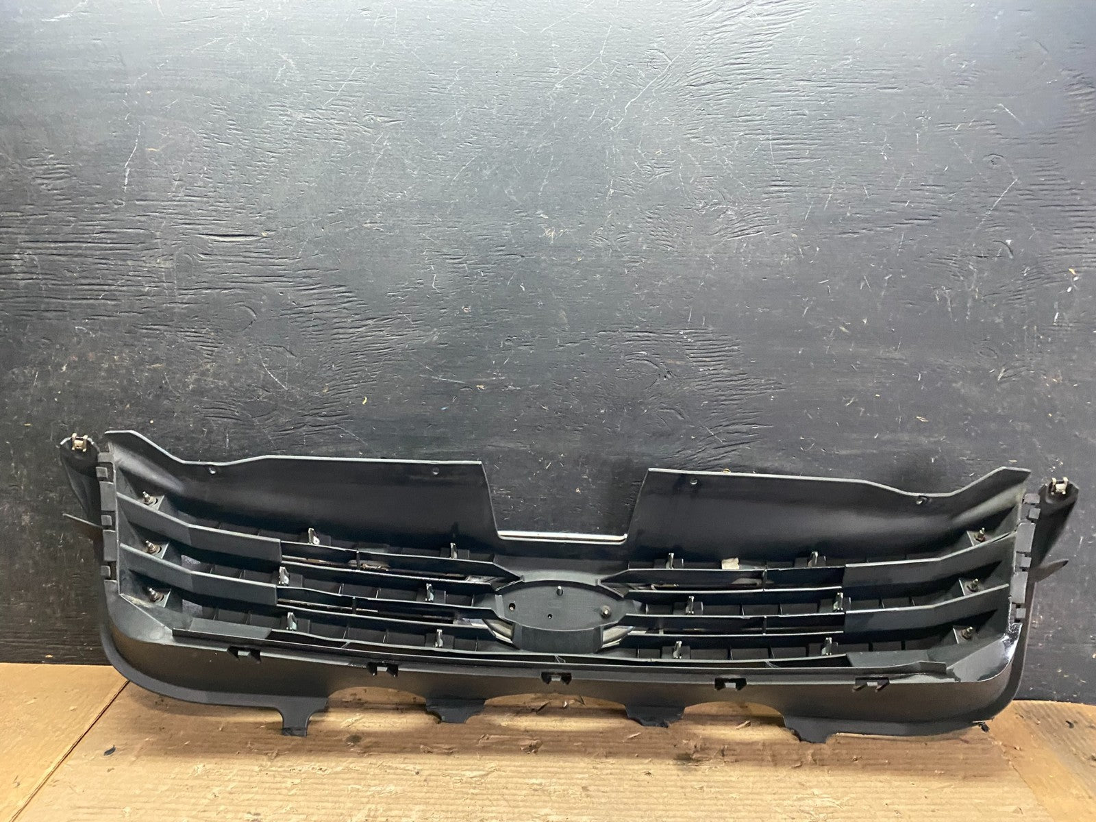 2006-2009 Ford Fusion Grill Grille With Emblem Upper Oem s5774 DG3