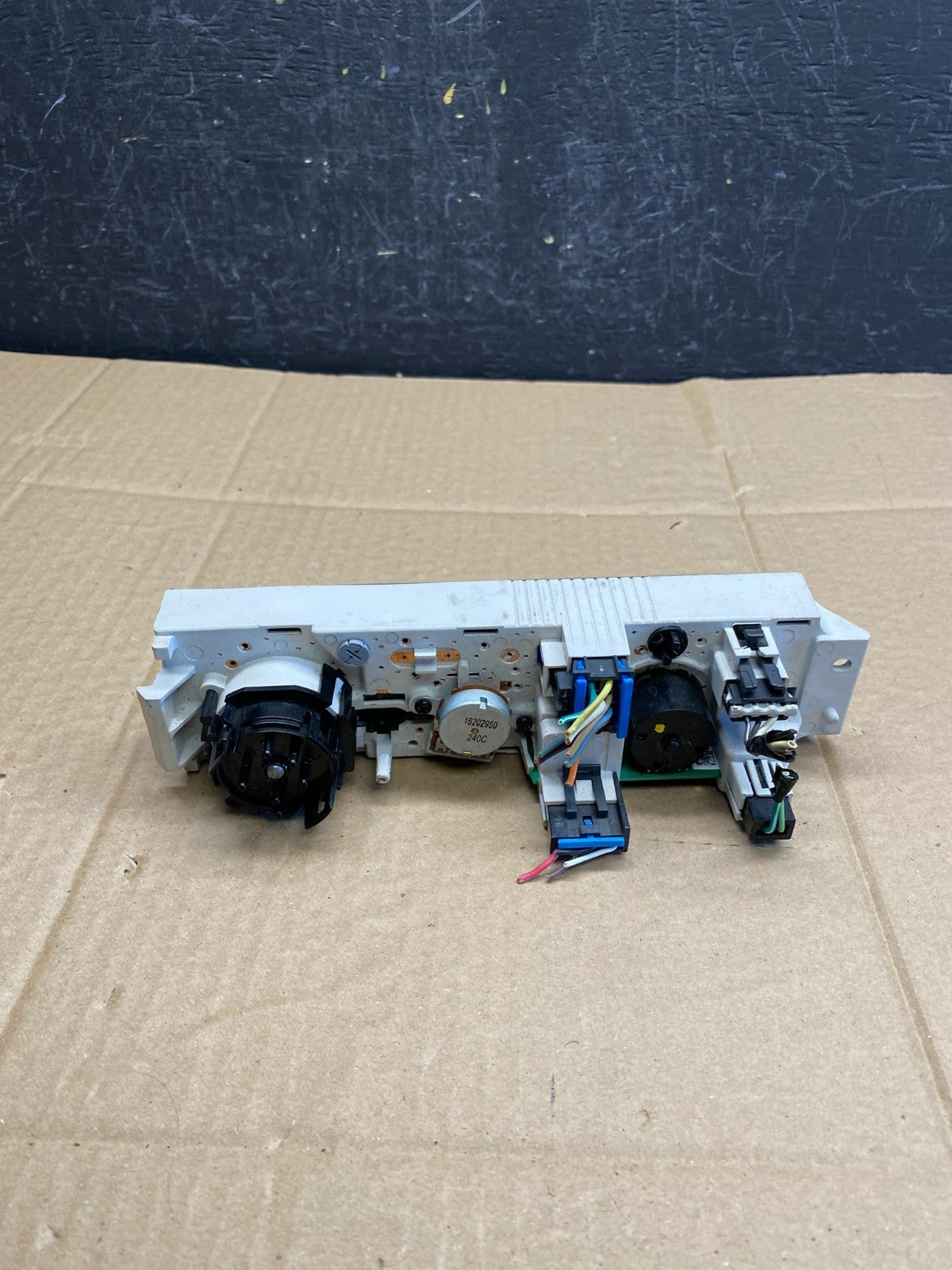 2008-2010 Chevrolet Express 1500 2500 3500 Climate Control Panel ac9286 DG3