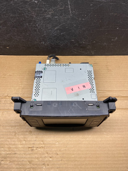 2015 to 2016 Chrysler 200 Radio Receiver Display Screen Player AE4533 DG4