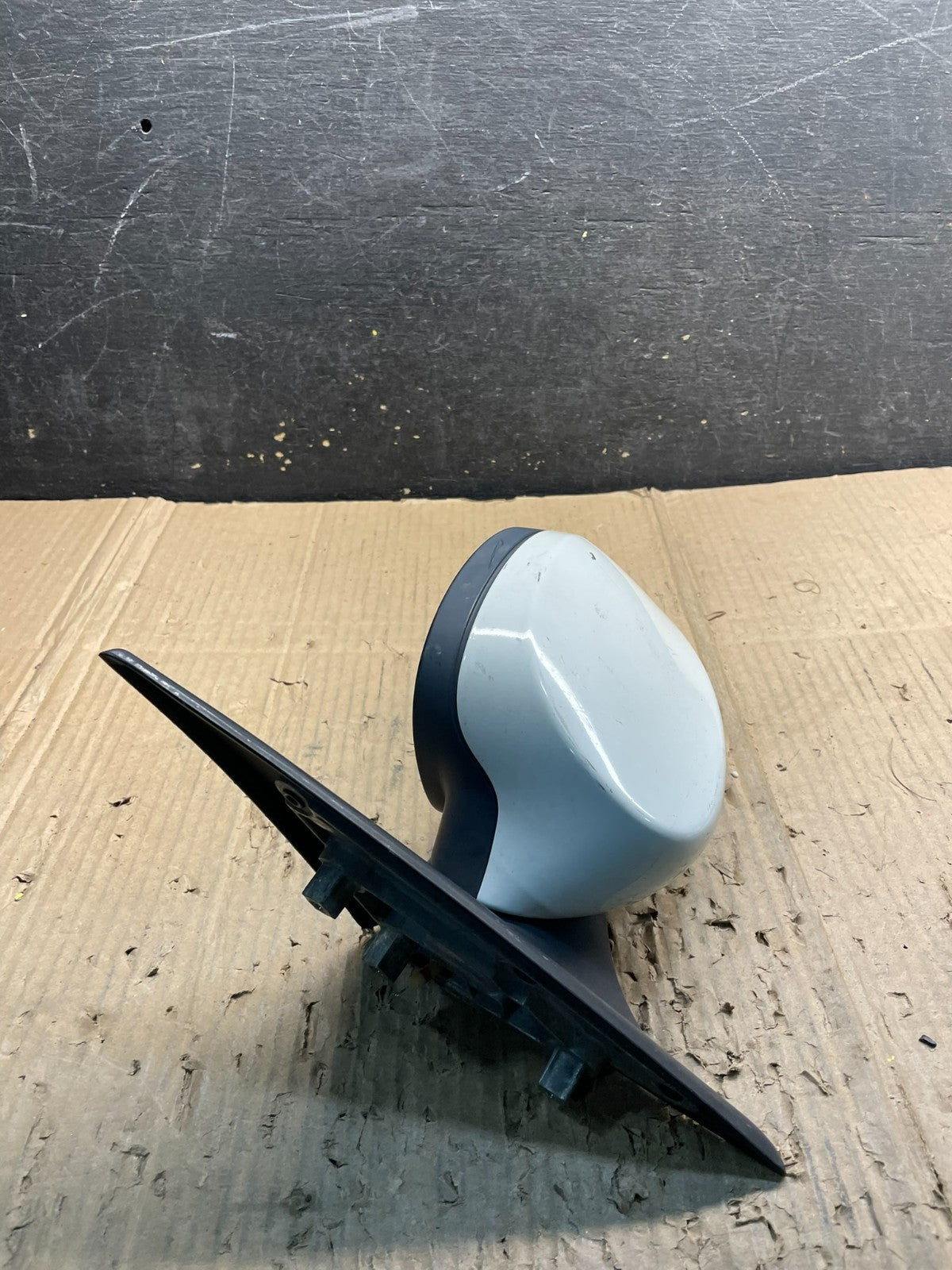 2009 to 2011 BMW 328i 335i Left Driver Lh Side View Door Mirror OEM  X4459 MS1