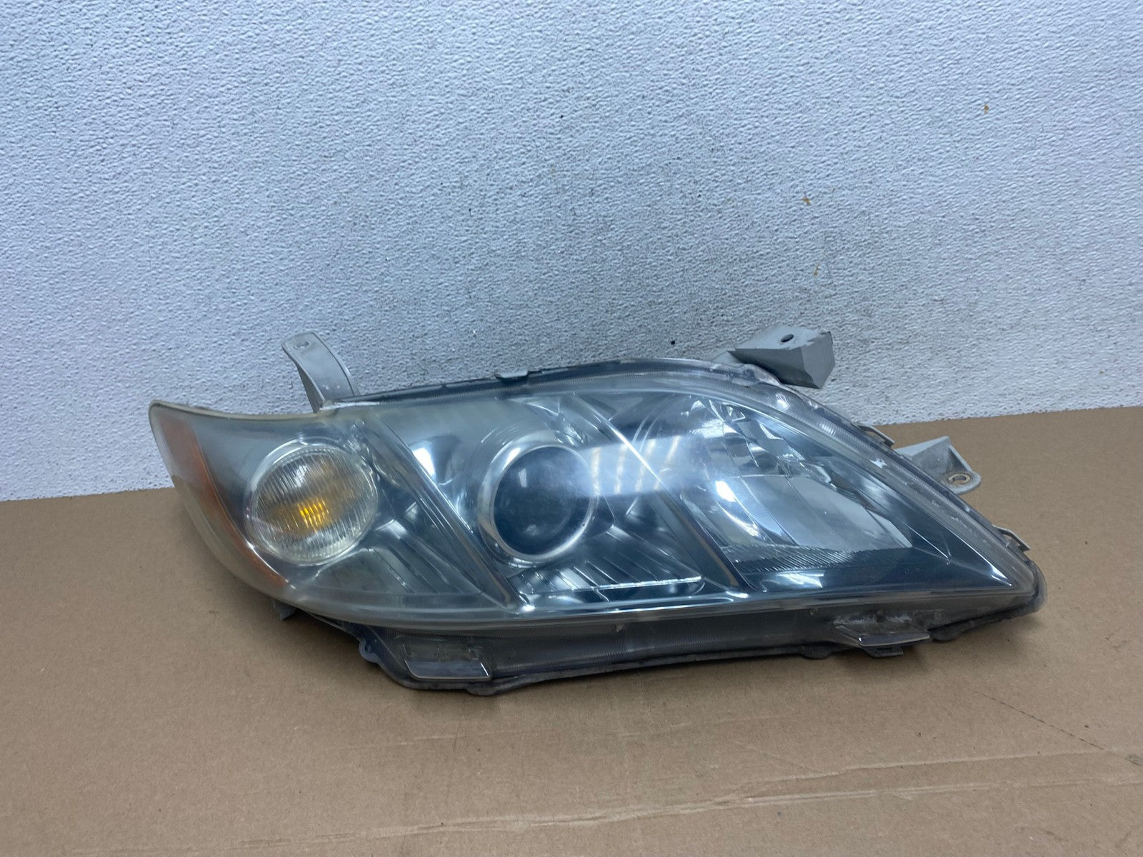 2007 - 2009 Toyota Camry Halogen Right Passenger Headlight AF4332 LK0