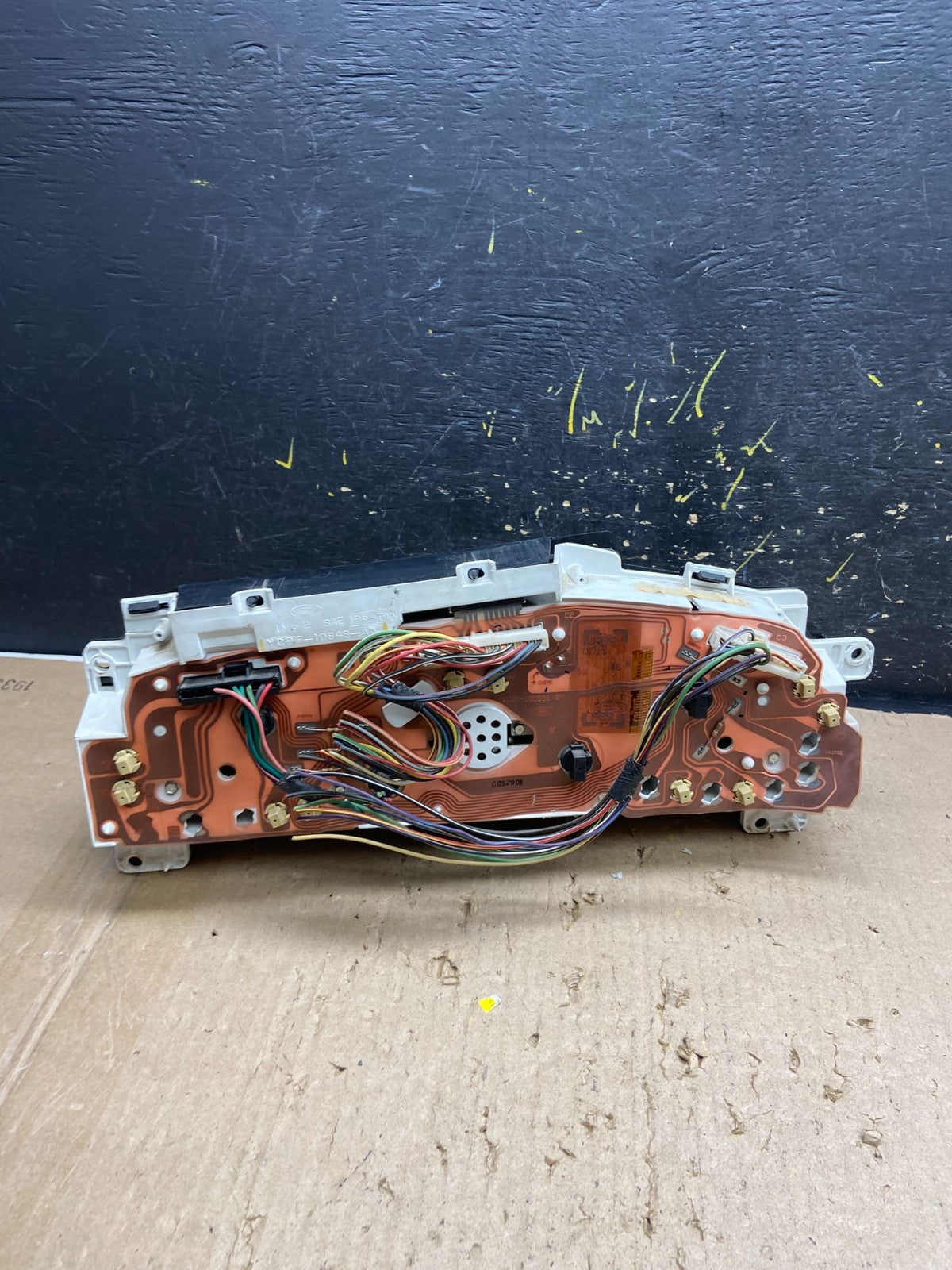 2001-2002 Ford Econoline E250 E350 Van Speedometer Instrument Cluster ab5535  DG5