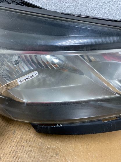 2013-2017 Chevrolet Traverse Right Passenger Side Halogen Headlight AE0553 DW3