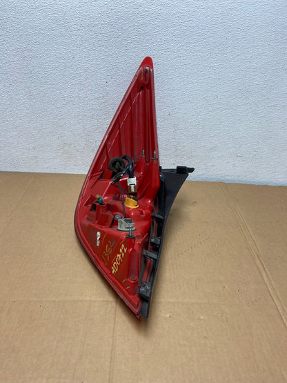 2007 - 2012 Nissan Versa Hatchback Right Passenger Side Tail Light AD0722 LK5