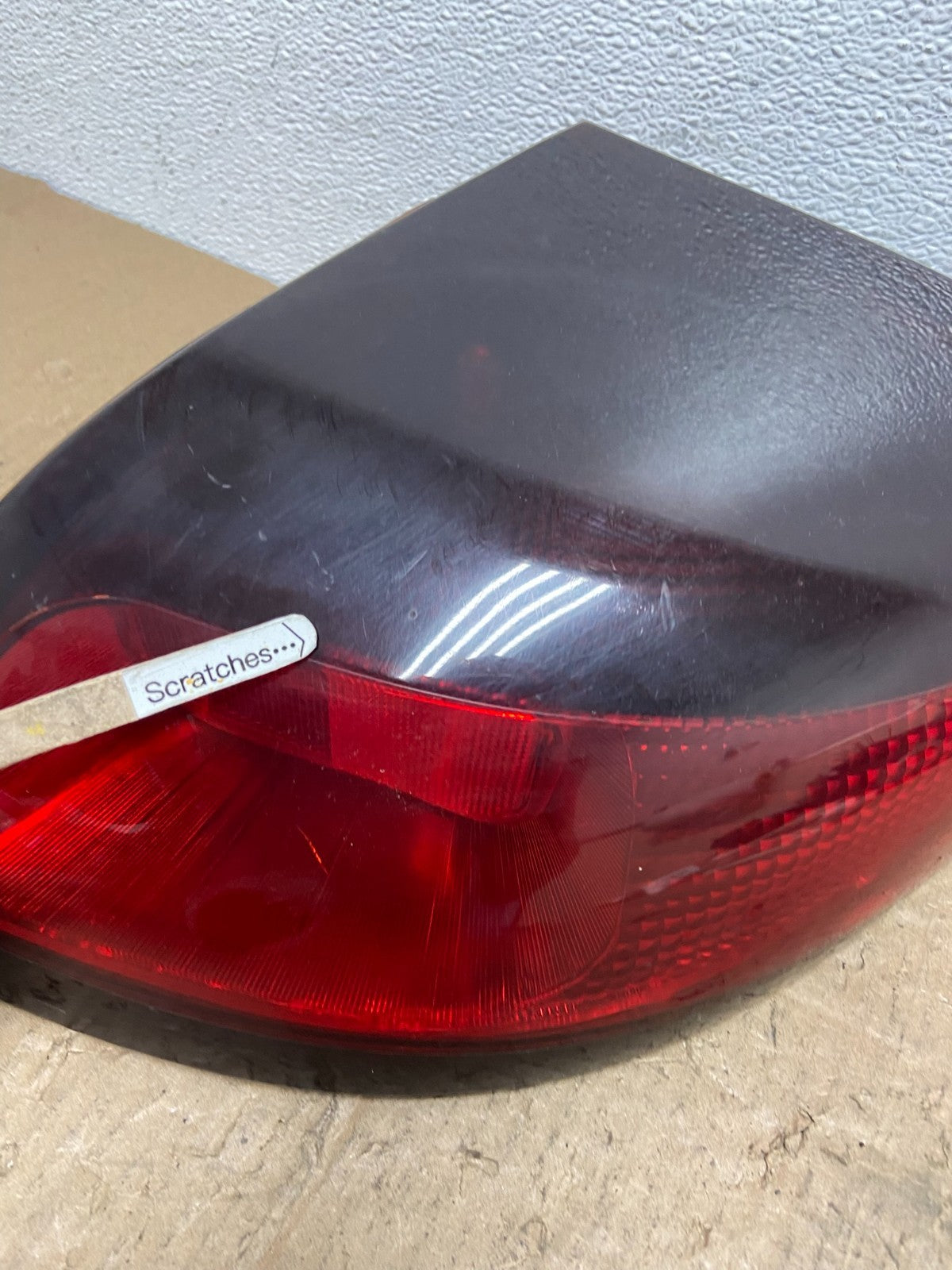 1991-1995 Dodge Stealth Left Driver LH Side Tail Light AB8574 DW3