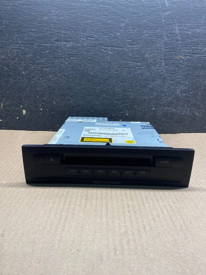 2007 2008 2009 Audi Q7 Audi Radio CD Changer ai7106 DG0