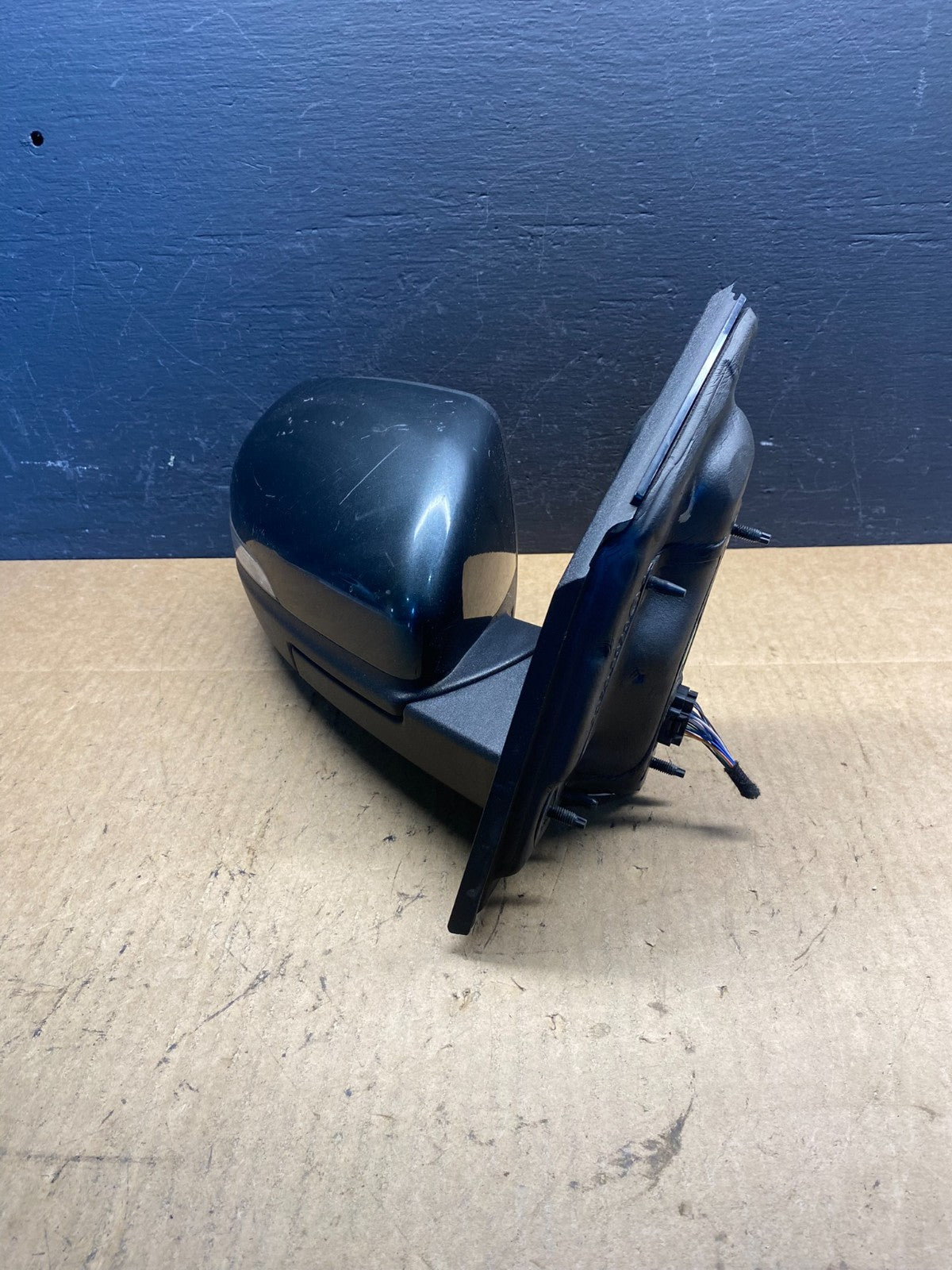 2015 to 2018 Ford Edge Right Passenger View Door Turn Sgn Mirror AC4328 DG2