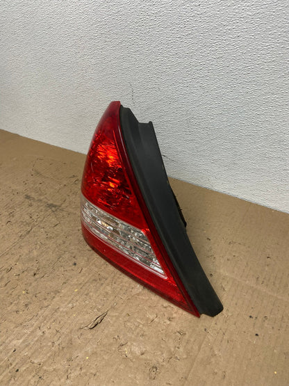 2007-2012 Nissan Versa Sedan Left Driver Lh Tail Light AC0175 LK1