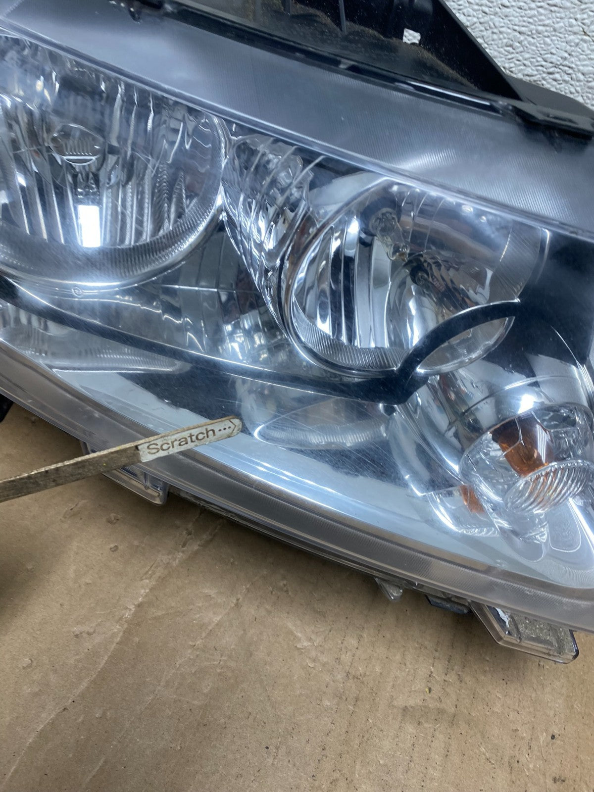 2011-2013 Jeep Grand Cherokee Left+Right Halogen Headlights S0260 DW3