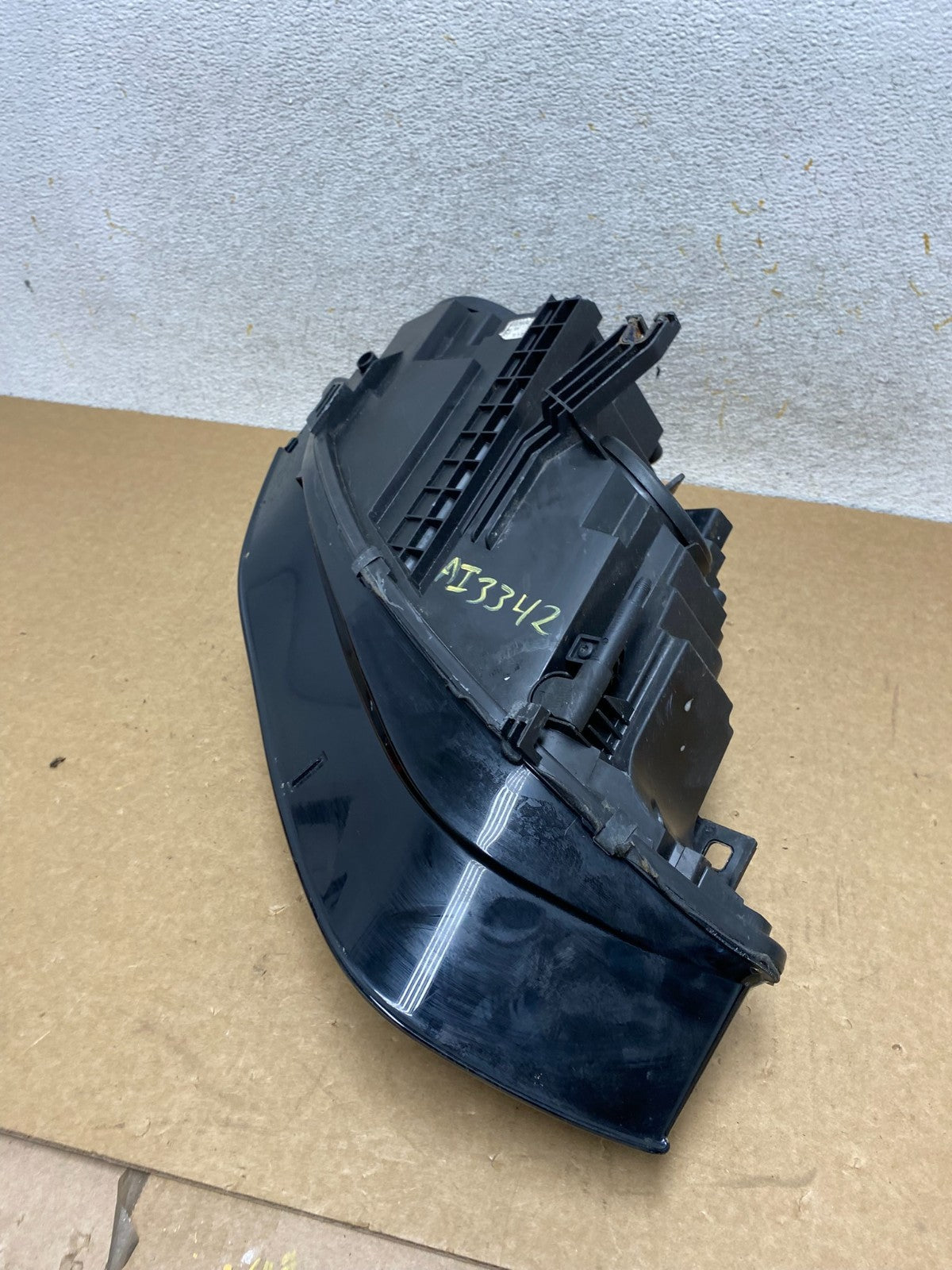 Halogen 2013 to 2016 Audi A4 Left Driver LH Side Headlight AI3342 DW6