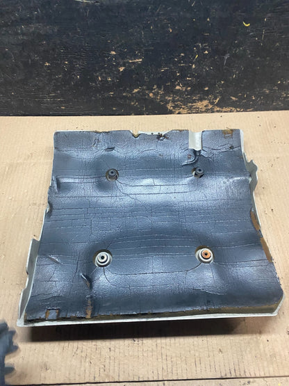 2001 to 2004 Cadillac Deville Seville Northstar Engine Motor Cover W5580 DG5