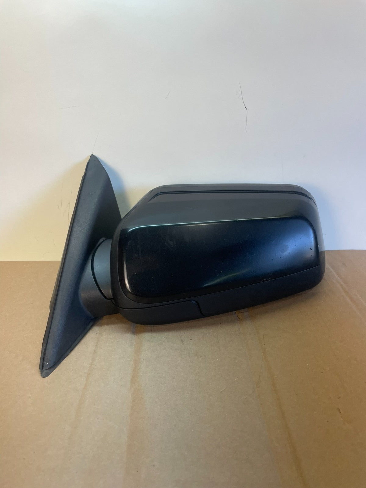 2010 to 2016 Lincoln MKS Left Driver LH View Door Blind Spot Mirror AG7801 DW0