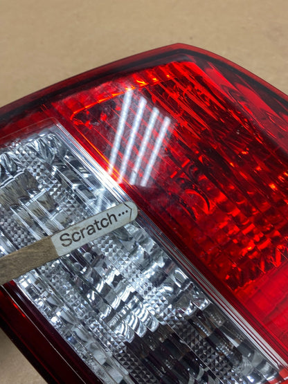 2002-2004 Infiniti i35 Inner Right Passenger Rh Side Tail Light OEM O9790 DW6