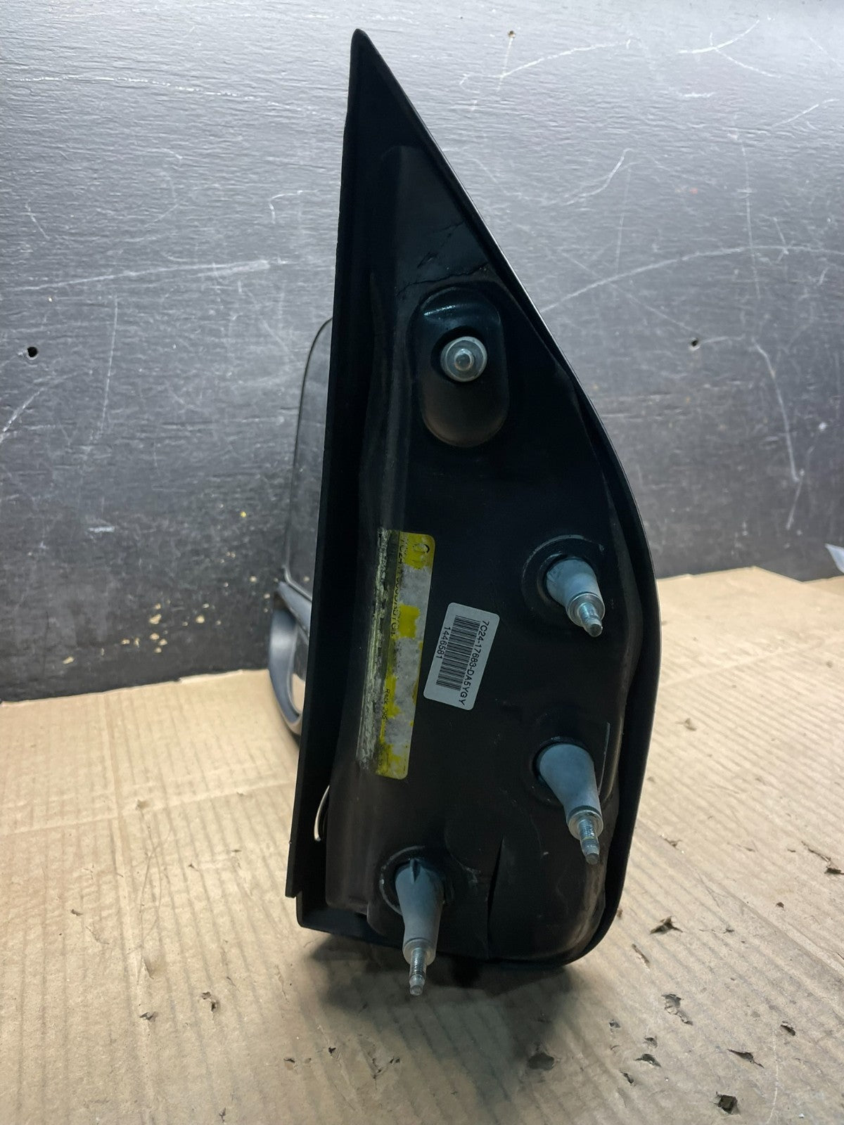 2002 to 2008 Ford Econoline Van E250 Driver Left LH View Door Mirror X4366 GD4