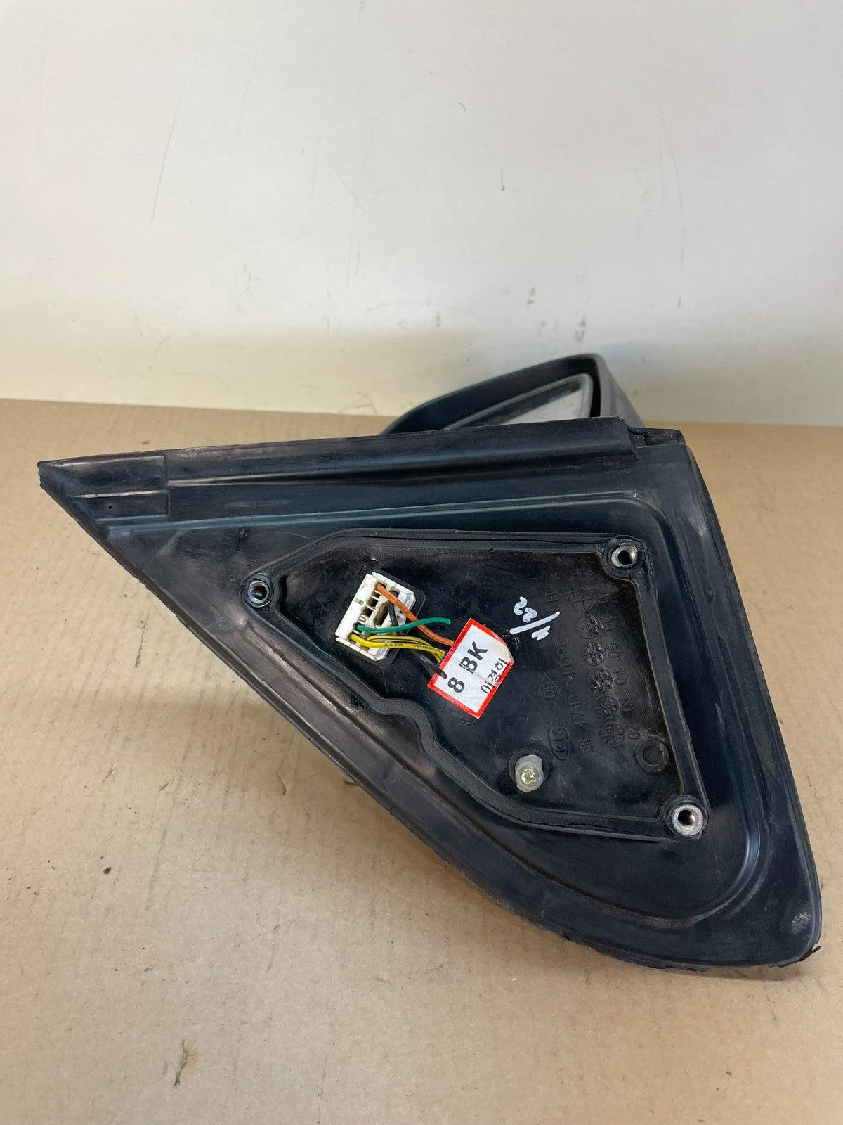 2003 to 2009 Kia Sorento Right Passenger View Door Mirror AI4146 DG4
