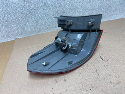 2005 2006 2007 Honda Odyssey Right Passenger RH Side Tail Light Oem Z6123 DW4