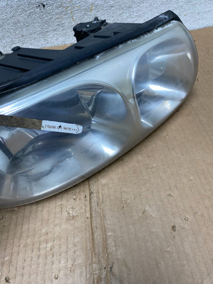 2000 to 2005 Buick Lesabre Headlight Right Passenger Side Halogen AI4472 DW4